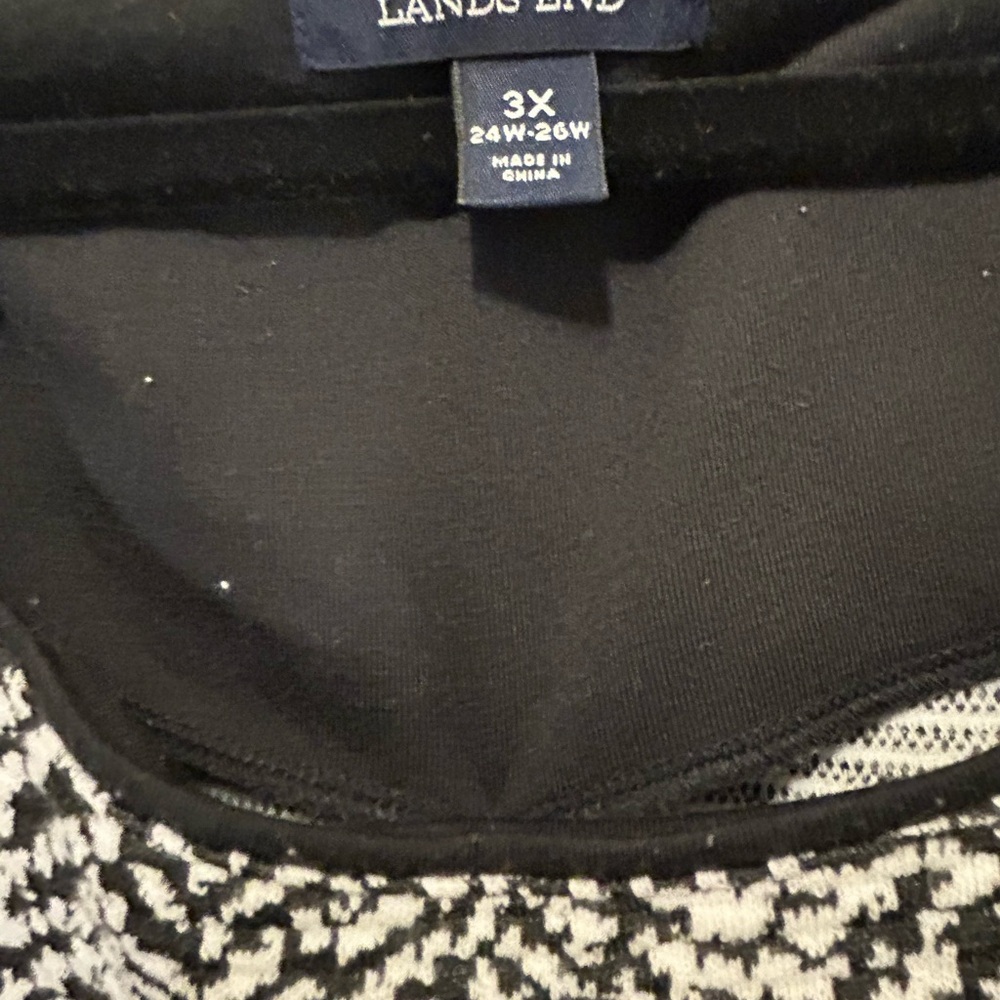 Lands’ End Black & White Jacquard Print Short Sleeve Dress - Picture 7 of 8